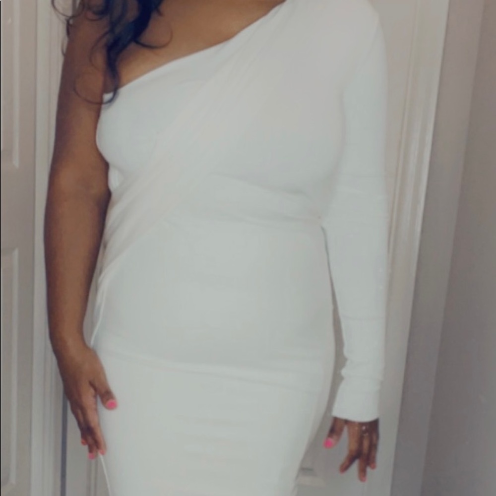This dress is form fitting